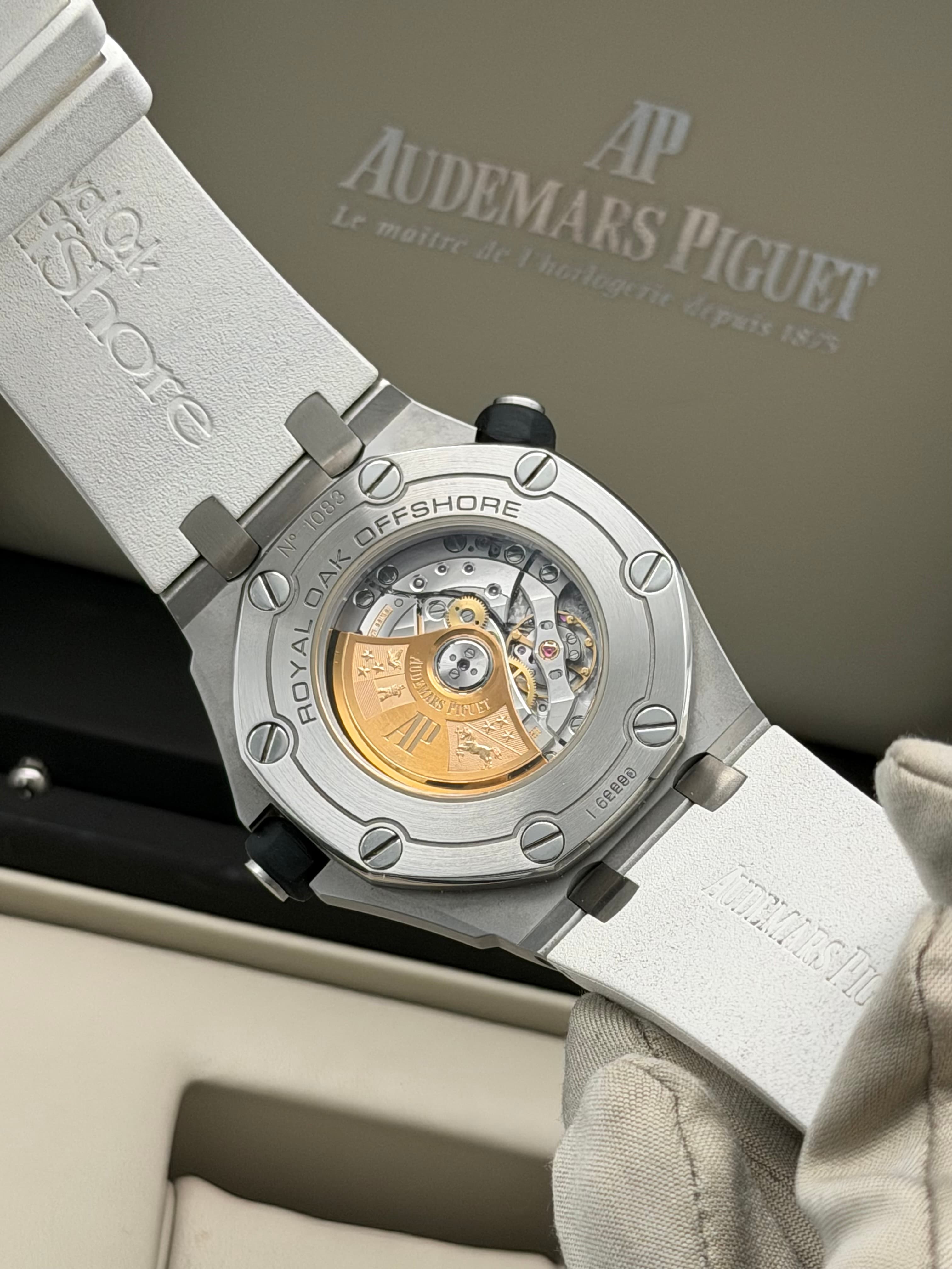 Audemars Piguet Royal Oak Offshore Diver — photo 3