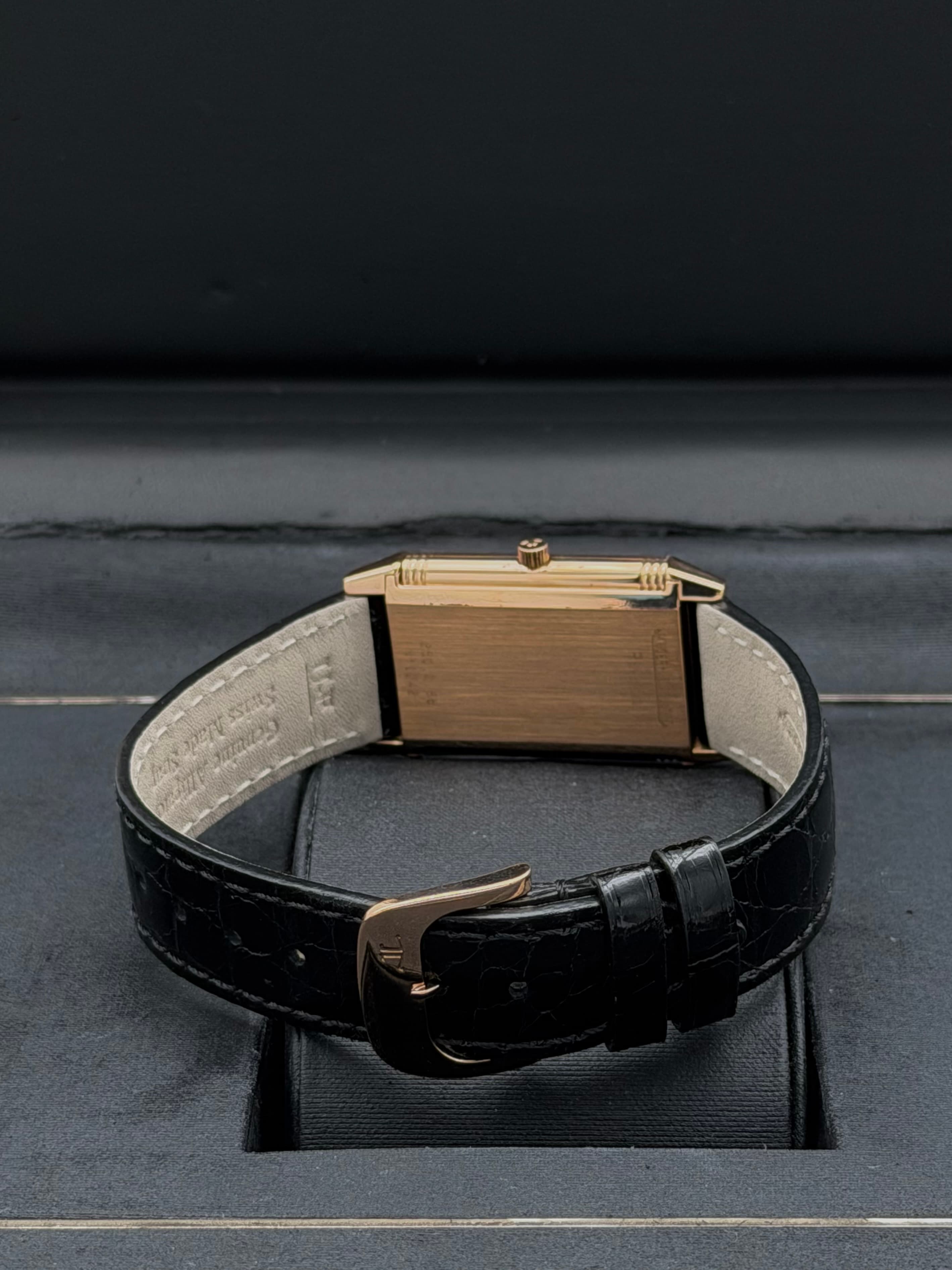 Jaeger-LeCoultre Reverso Classique 18k Rose Gold — photo 3
